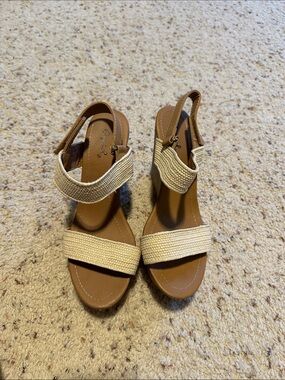 Qupid Tan Footbed Wedge Sandals with Cream Woven Straps